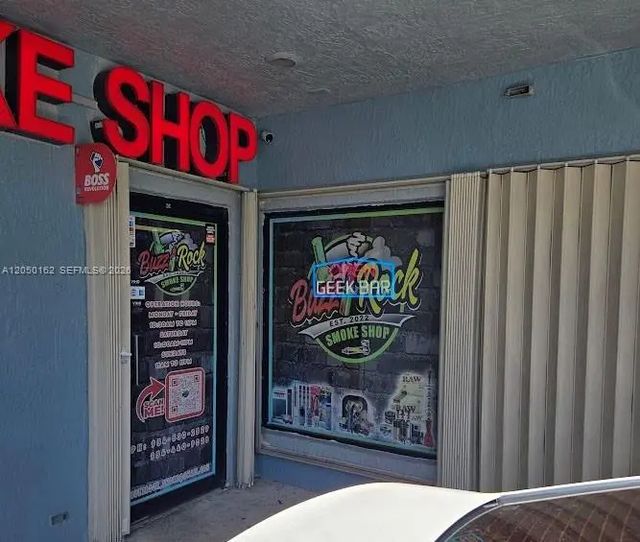 5 of 14 - 2510 Nw 19th Street #a-d, Fort Lauderdale, FL