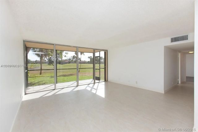 5 of 19 - 3821 Environ Boulevard #107, Lauderhill, FL