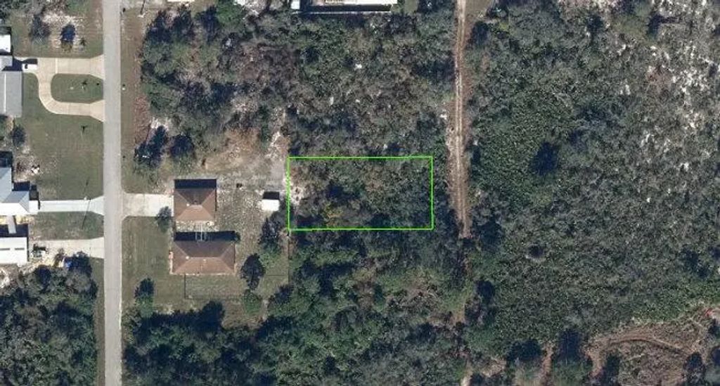 216 Dartmoor Avenue, Lake Placid
