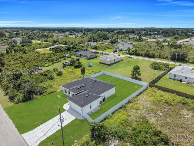 3 of 23 - 2909 63rd Street W, Lehigh Acres, FL