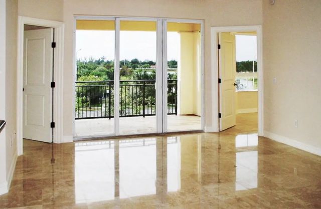 5 of 21 - 16100 Emerald Estates Drive #389, Weston, FL