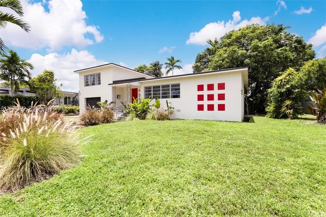 2 of 26 - 50 Ne 124th Terrace, North Miami, FL