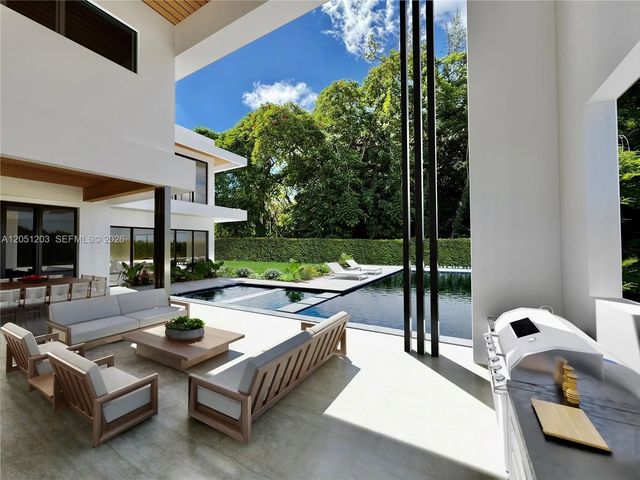 4 of 56 - 4640 Sunset Drive, Miami, FL