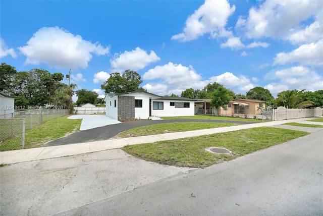 2 of 40 - 17221 Nw 24th Place, Miami Gardens, FL