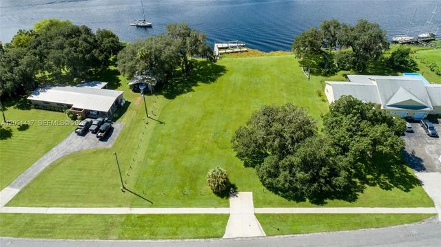 3 of 12 - 395 Old County Road 78, LaBelle, FL