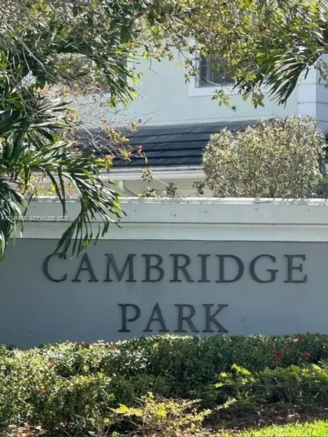 3011 Nw 30th Avenue #3011, Oakland Park