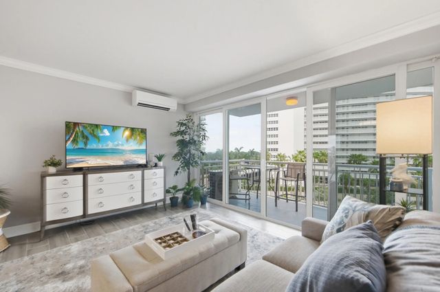3 of 28 - 1920 S Ocean Drive #503, Fort Lauderdale, FL