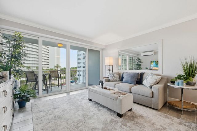 4 of 28 - 1920 S Ocean Drive #503, Fort Lauderdale, FL
