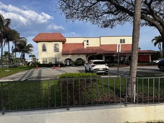3 of 18 - 190 Nw Spanish River Boulevard #202, Boca Raton, FL