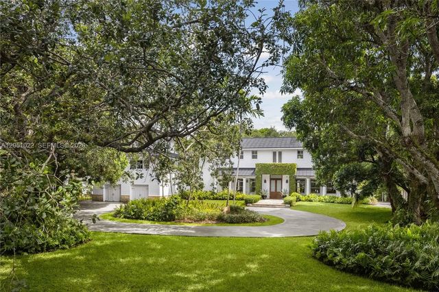 6845 Sw 98th Street, Pinecrest
