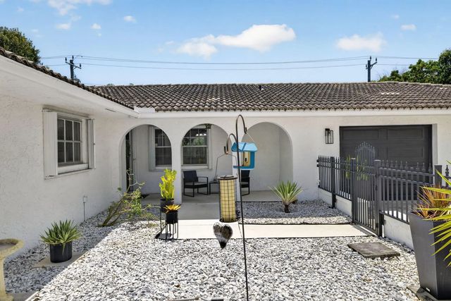 4 of 54 - 2409 Nw Everglades Boulevard, Stuart, FL