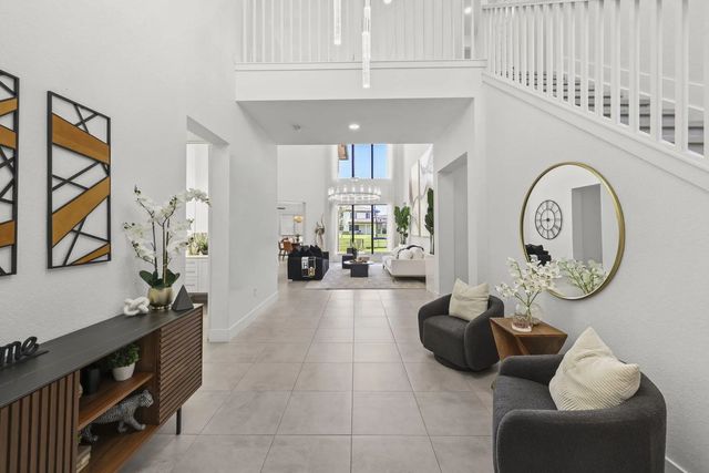 3 of 35 - 10432 N Lago Vista Circle, Parkland, FL