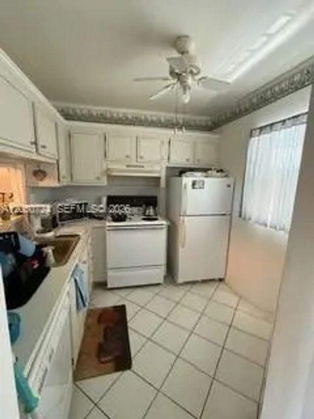 3 of 5 - 3406 Nw 49th Avenue #510, Lauderdale Lakes, FL