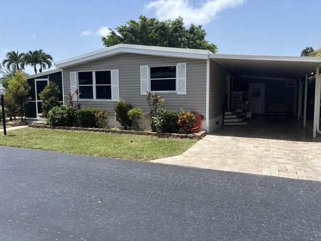 3 of 40 - 6700 Nw 45th Avenue #s-7, Coconut Creek, FL
