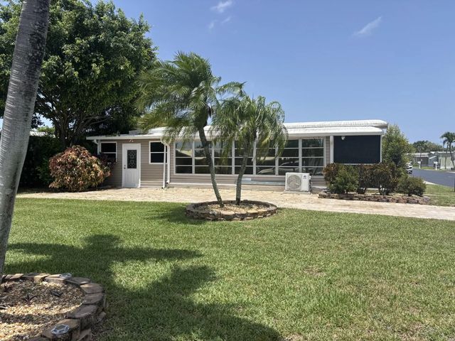 5 of 40 - 6700 Nw 45th Avenue #s-7, Coconut Creek, FL