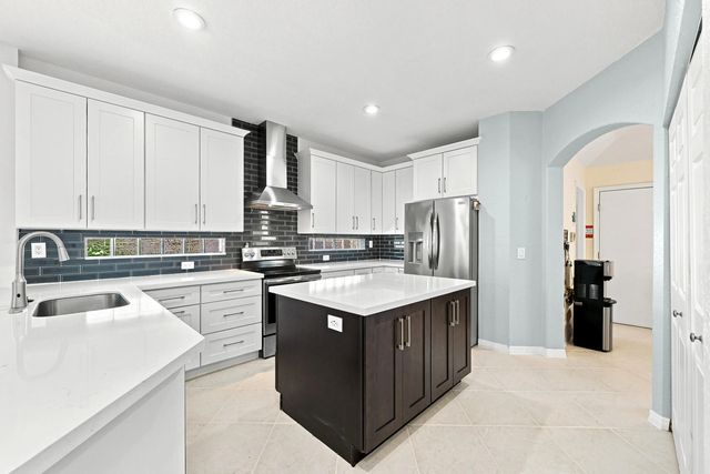 12115 Nw 52nd Court, Coral Springs