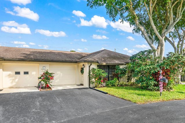 4863 Hawkwood Road #b, Boynton Beach