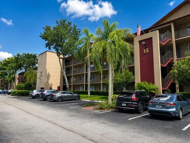 2 of 38 - 12950 Sw 4th Court #209h, Pembroke Pines, FL