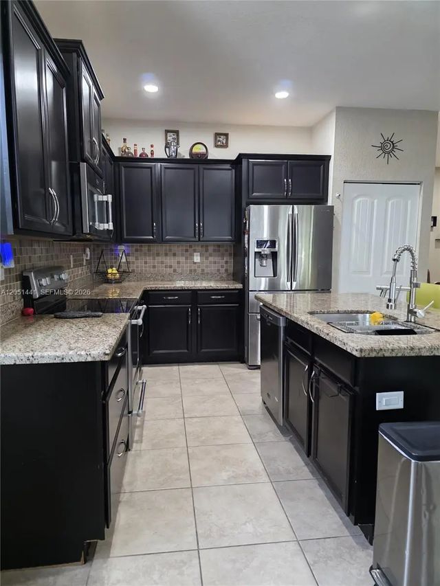 2 of 19 - 28363 Sw 129th Court, Homestead, FL