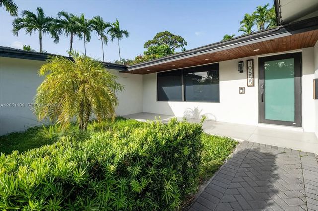 2 of 48 - 10555 Ne 2nd Avenue, Miami Shores, FL