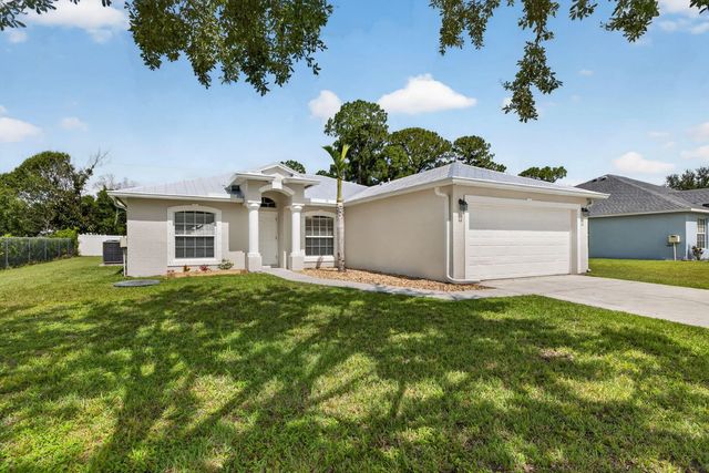 1666 Sw Davis Street, Port St. Lucie