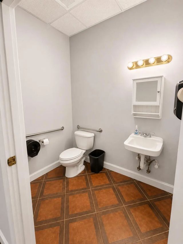 5 of 5 - 270 Nw Peacock Boulevard Nw #104, Port St. Lucie, FL