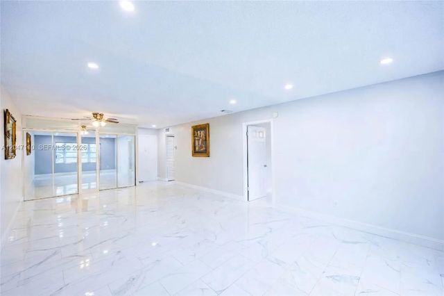 2 of 30 - 8100 Sw 24th Street #309, North Lauderdale, FL