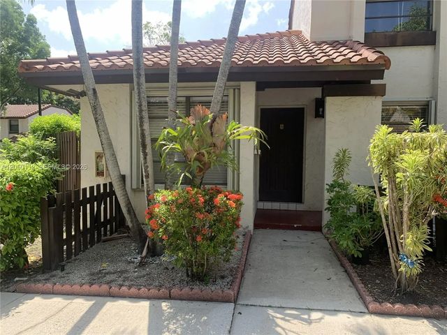 2 of 19 - 13234 Sw 111th Terrace #4-1, Miami, FL