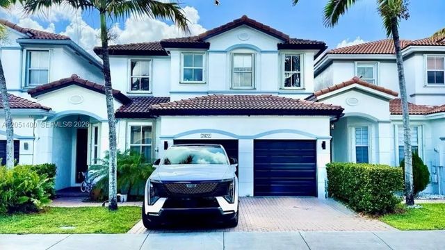 3 of 40 - 7472 Nw 112th Path, Doral, FL