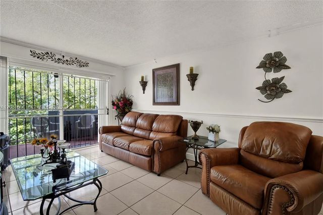 5 of 25 - 1755 W 60th Street #d204, Hialeah, FL