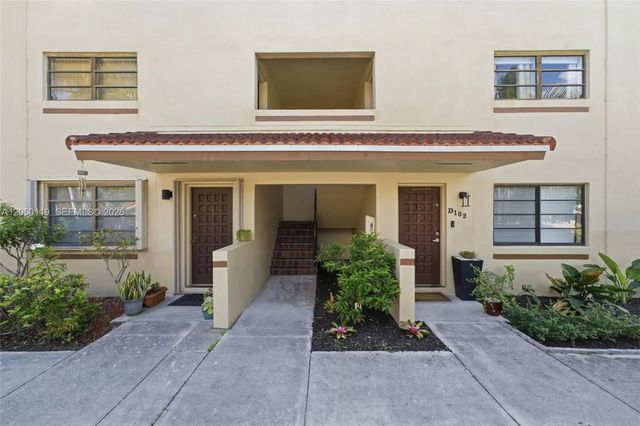 2 of 47 - 6246 Sw 136th Court #d202, Miami, FL