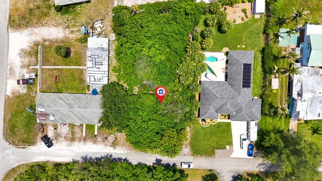 3 of 12 - 2508 Tamarind Drive, Fort Pierce, FL
