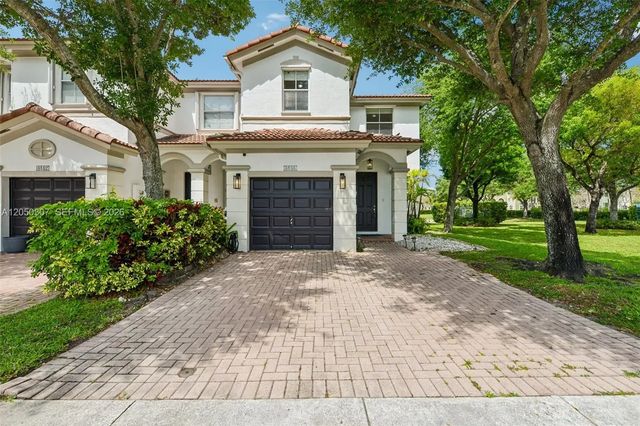 8188 Nw 108th Place, Doral