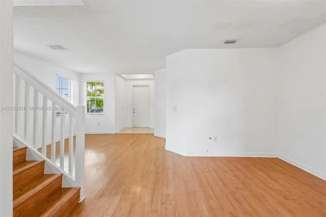 5 of 38 - 8188 Nw 108th Place, Doral, FL