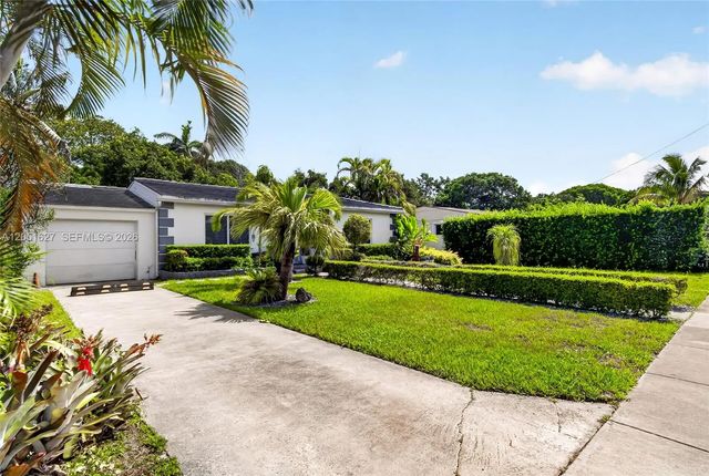 2 of 58 - 467 Ne 129th Street, North Miami, FL