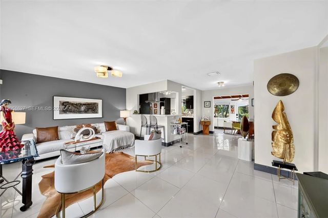 5 of 58 - 467 Ne 129th Street, North Miami, FL