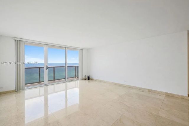 6039 Collins Avenue #517, Miami Beach