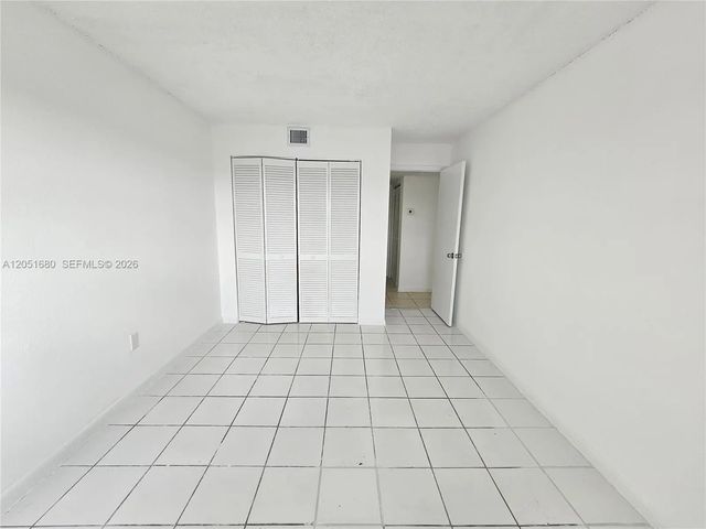 4 of 15 - 3610 Nw 21st Street #206, Lauderdale Lakes, FL
