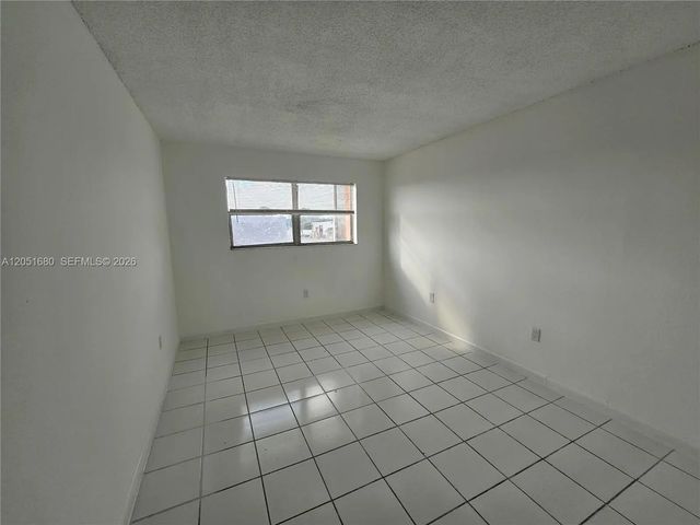 5 of 15 - 3610 Nw 21st Street #206, Lauderdale Lakes, FL