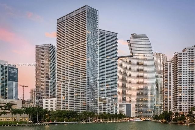 2 of 36 - 300 Biscayne Boulevard Way #4808w, Miami, FL