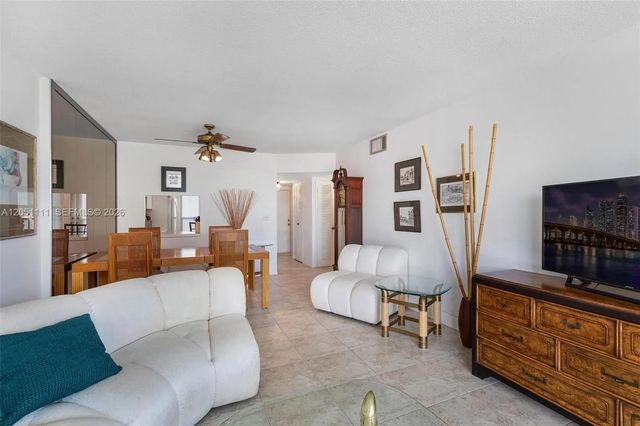 3 of 30 - 3199 S Ocean Drive #305, Hallandale Beach, FL