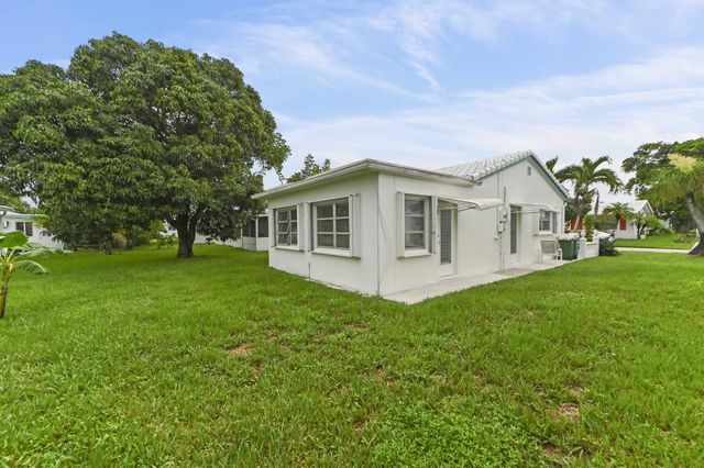 3 of 32 - 6805 Nw 75th Court, Tamarac, FL