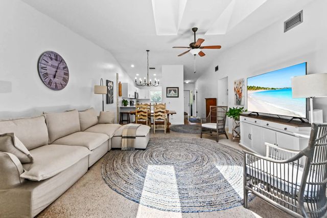 3 of 35 - 8259 Se Croft Circle #l-7, Hobe Sound, FL