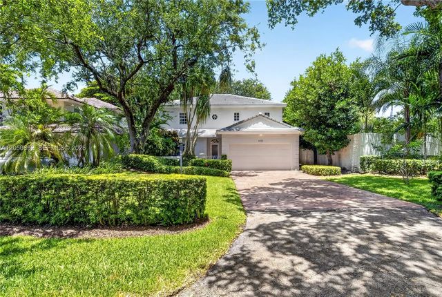 4820 Campo Sano Court, Coral Gables