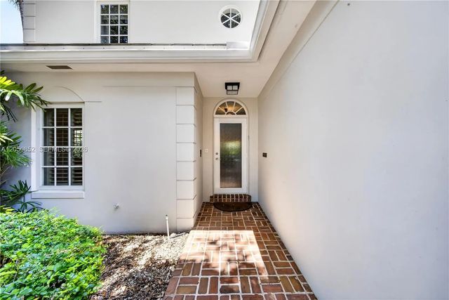 2 of 39 - 4820 Campo Sano Court, Coral Gables, FL