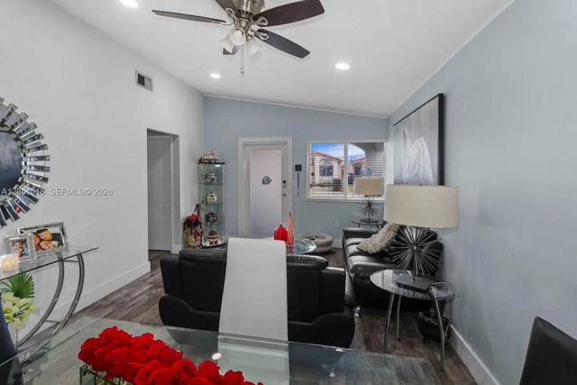 4 of 19 - 2884 W 75th Street, Hialeah, FL