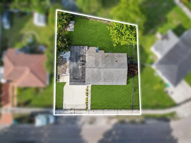5 of 38 - 9001 Nw 32nd Ct Road, Miami, FL