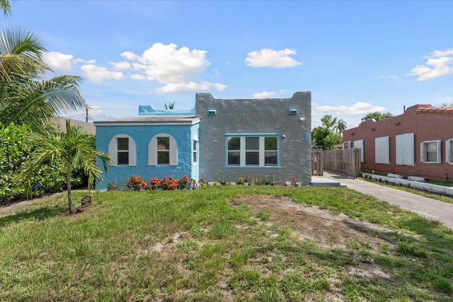 2 of 23 - 120 Nw 4th Avenue, Boynton Beach, FL