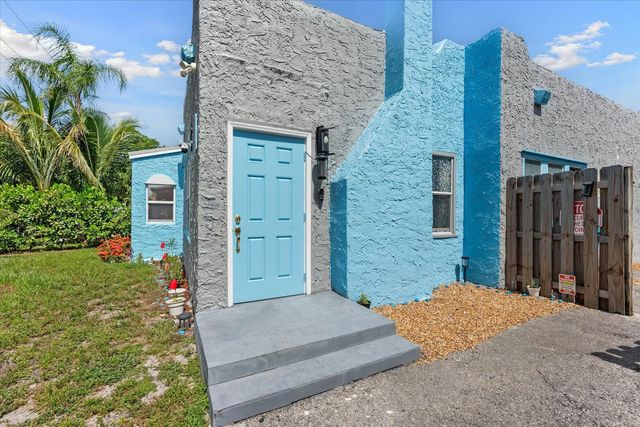 4 of 23 - 120 Nw 4th Avenue, Boynton Beach, FL