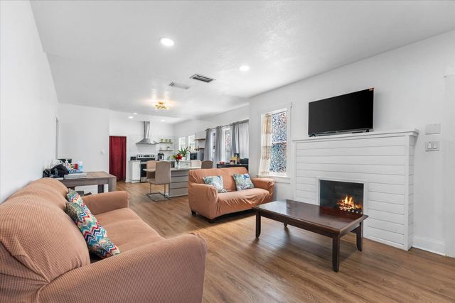 5 of 23 - 120 Nw 4th Avenue, Boynton Beach, FL